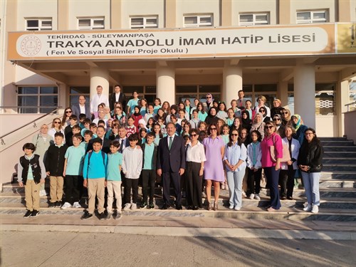 Kaymakam GÜLER Trakya Anadolu İmam Hatip Ortaokulu/Lisesinde Bayrak Törenine Katıldı